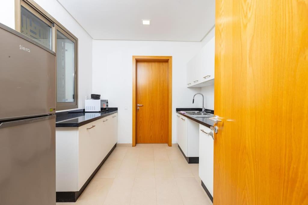 Hajja Modern 2Br Retreat In Marina Sale Luxury Living 아파트 외부 사진